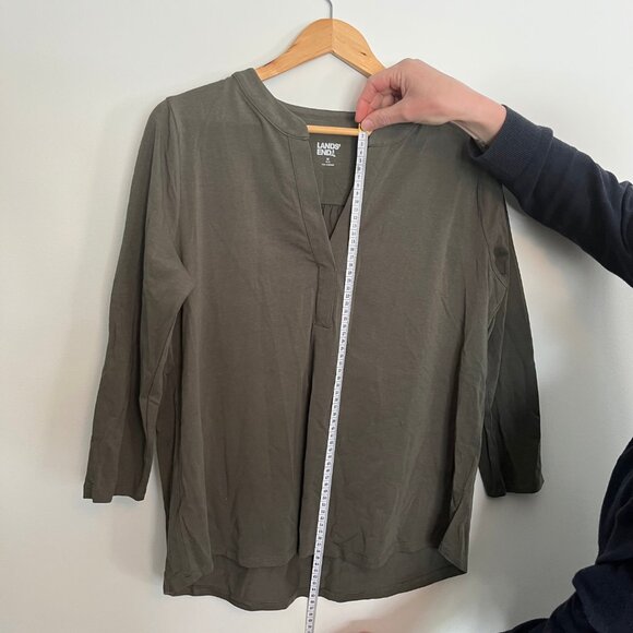 Lands End. Womens 3/4 Sleeve Blouse. Forest Moss Green Color. Size M, Fits L. - Picture 7 of 9